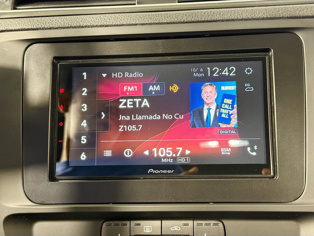 Used 2018 Volkswagen Jetta SE FWD image 14