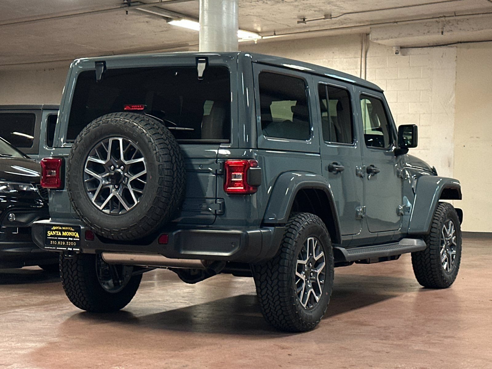 New 2026 Jeep Wrangler Unlimited Sahara AWD/4WD image 5