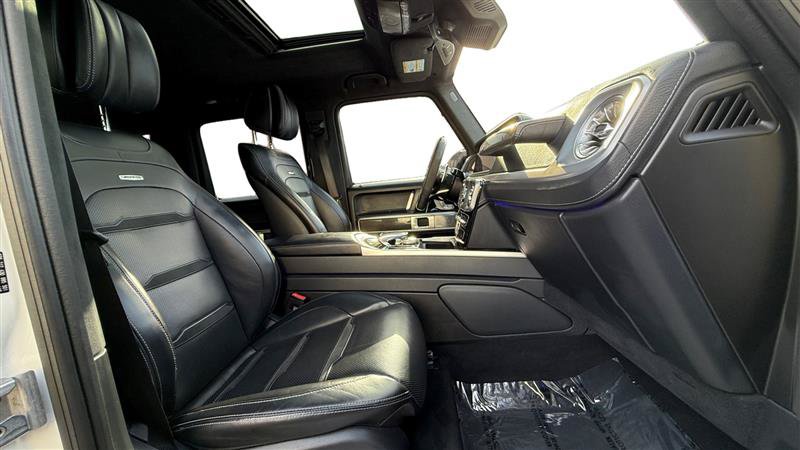 Used 2023 Mercedes-Benz G 63 AMG 4MATIC w/ Seat Comfort Package image 17