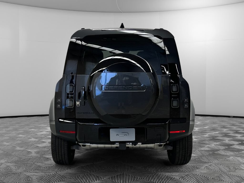 New 2026 Land Rover Defender 110 S AWD/4WD image 4