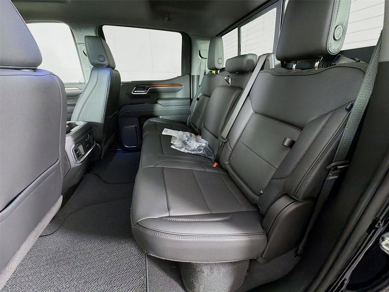 New 2026 GMC Sierra 1500 Denali w/ Denali Reserve Package image 24