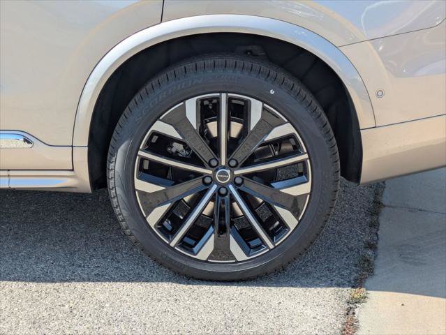 New 2026 Volvo XC90 T8 Ultra w/ Lounge Package AWD/4WD image 6