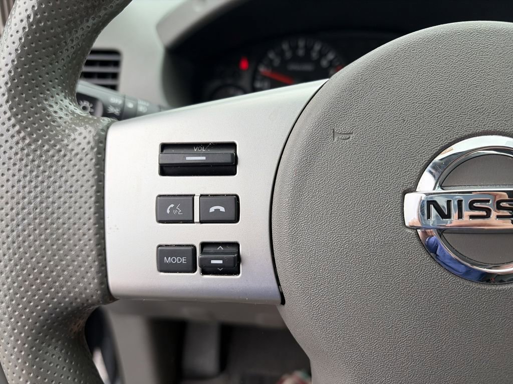Used 2020 Nissan Frontier SV w/ Midnight Edition Floor Mats AWD/4WD image 21
