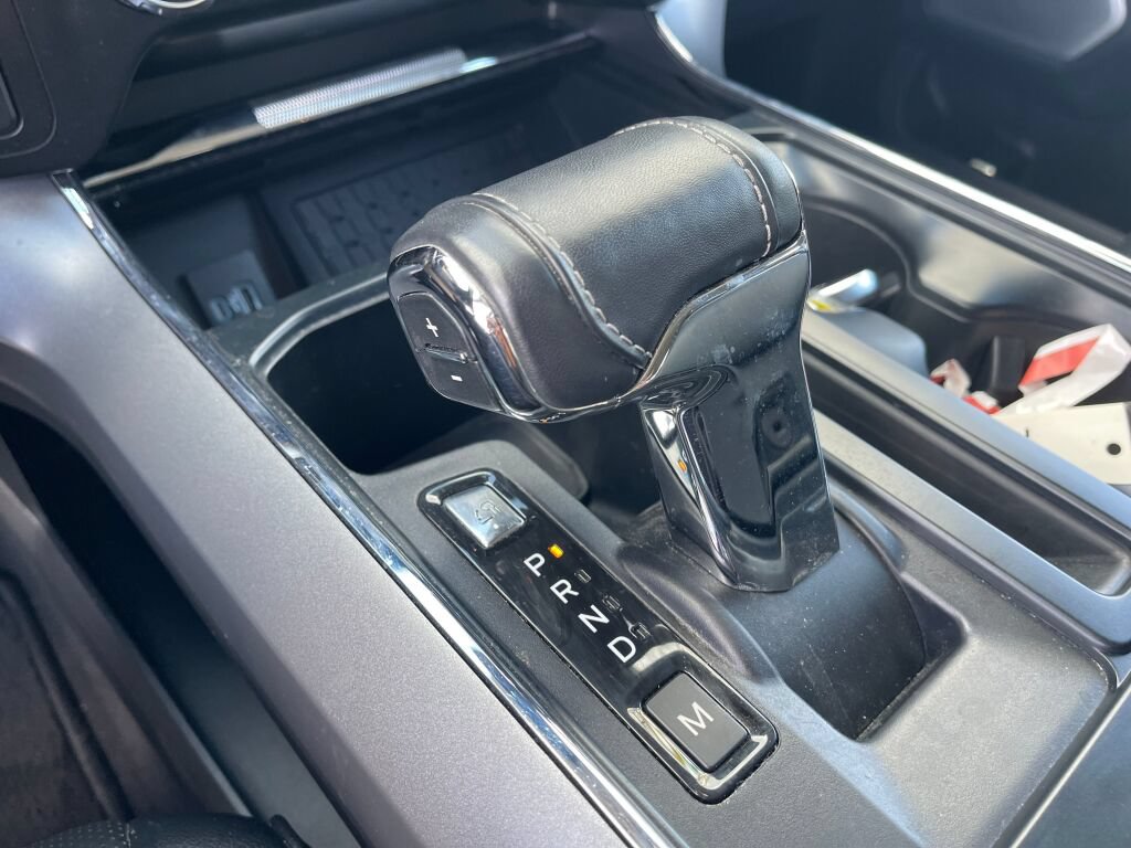 Used 2023 Ford F150 Lariat w/ Equipment Group 502A High AWD/4WD image 17