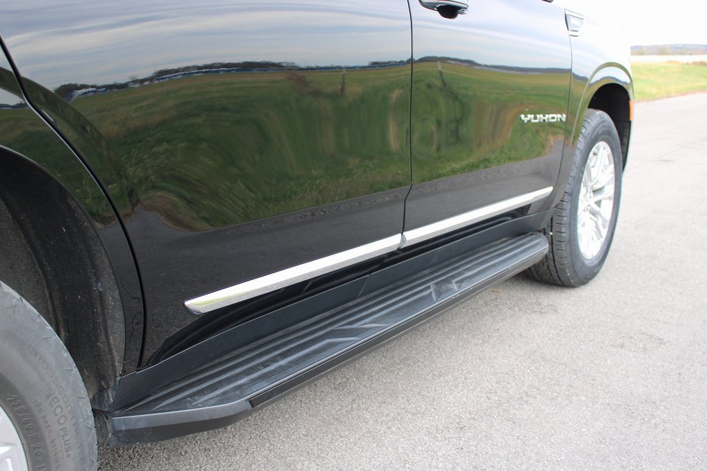 Used 2021 GMC Yukon SLT w/ SLT Premium Package image 43