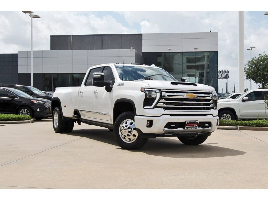 Used 2025 Chevrolet Silverado 3500 High Country w/ High Country Premium Package