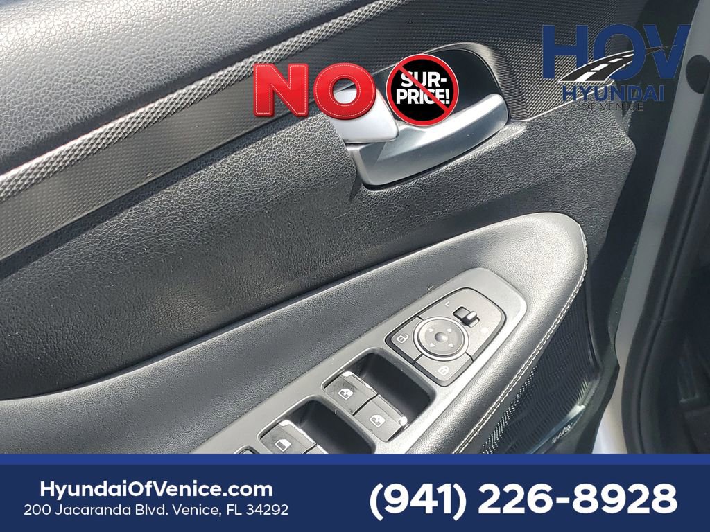 Used 2019 Hyundai Santa Fe Limited FWD image 23
