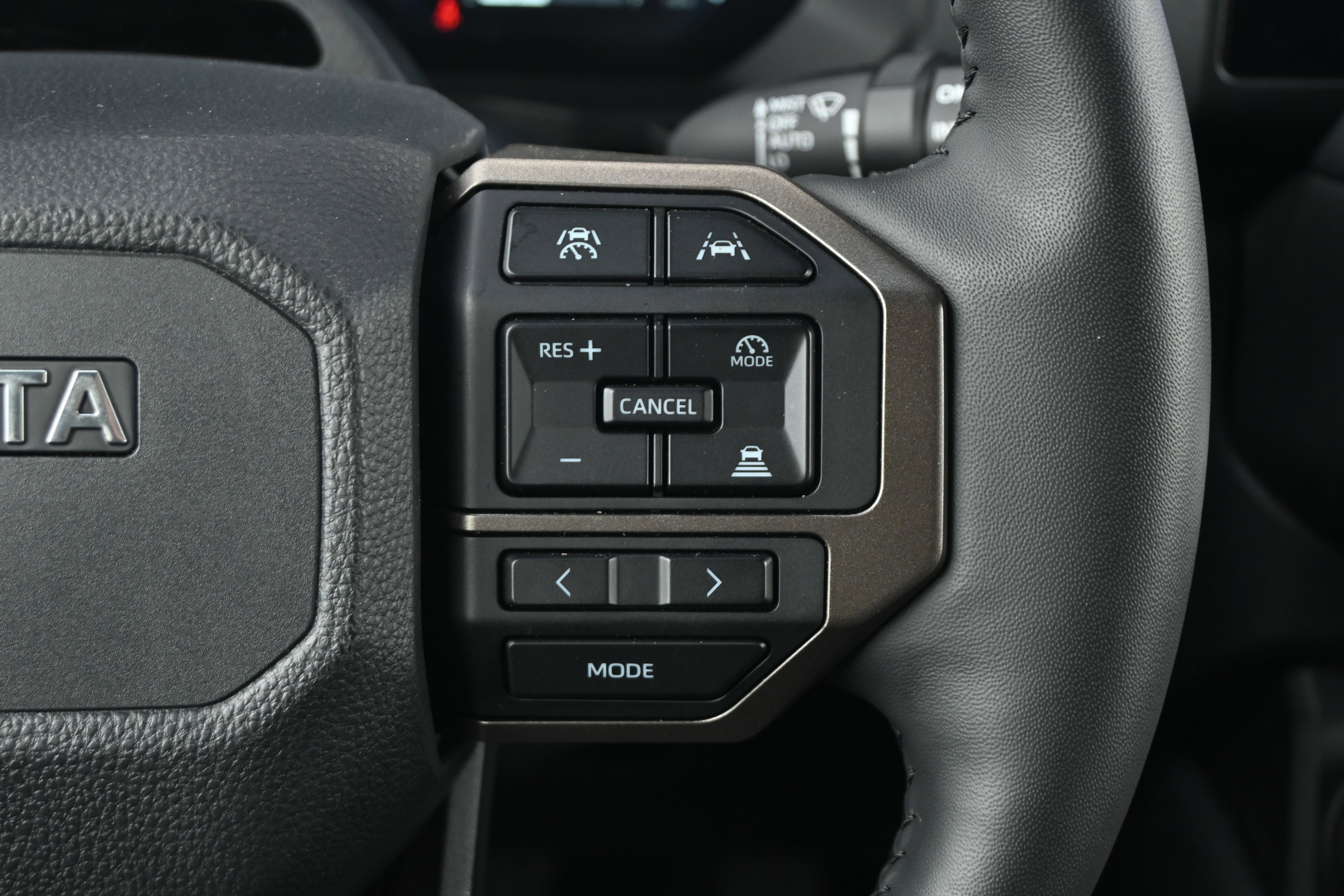 Used 2025 Toyota Land Cruiser w/ Premium Package AWD/4WD image 19