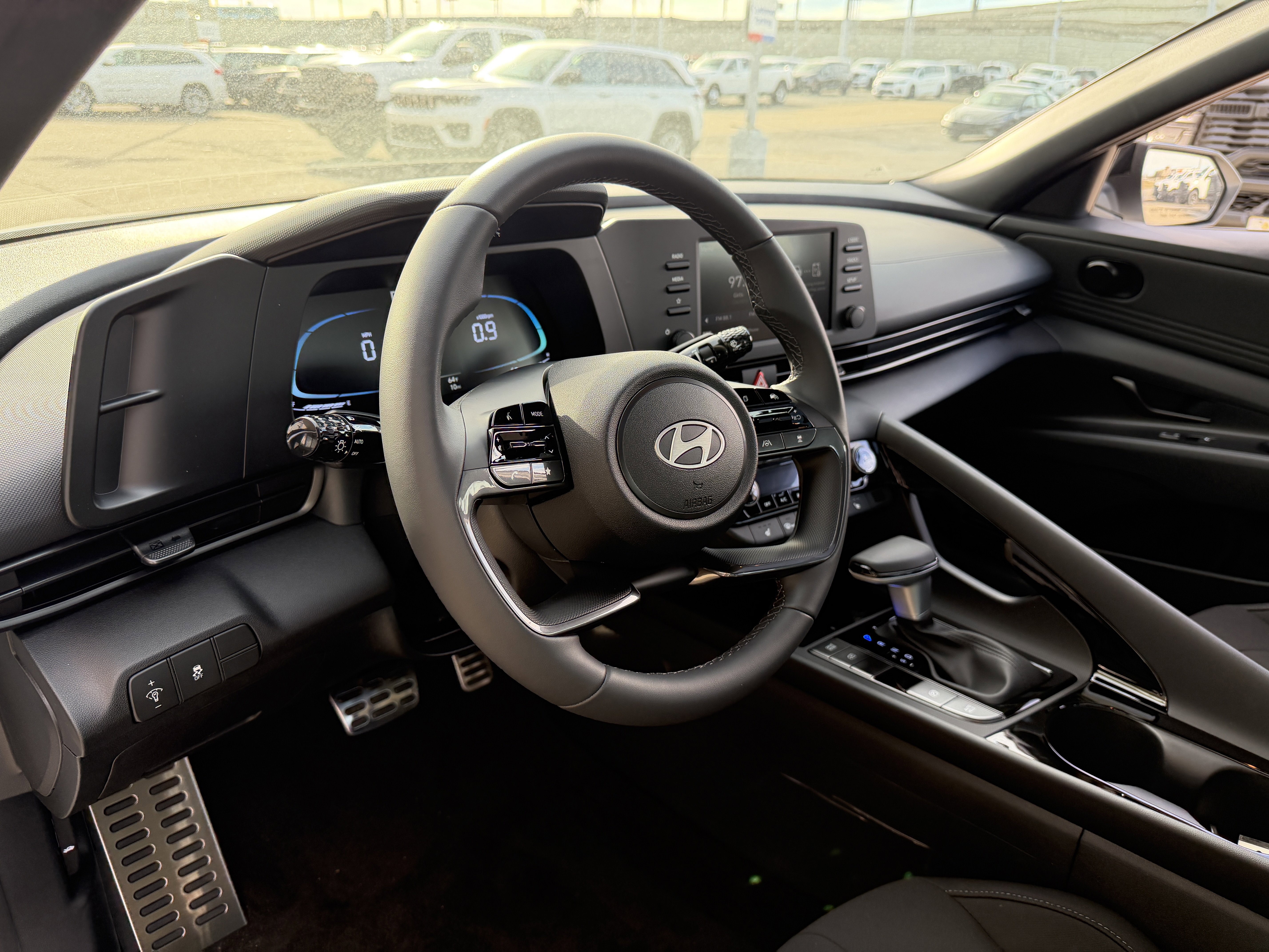 New 2026 Hyundai Elantra SEL Sport FWD image 27