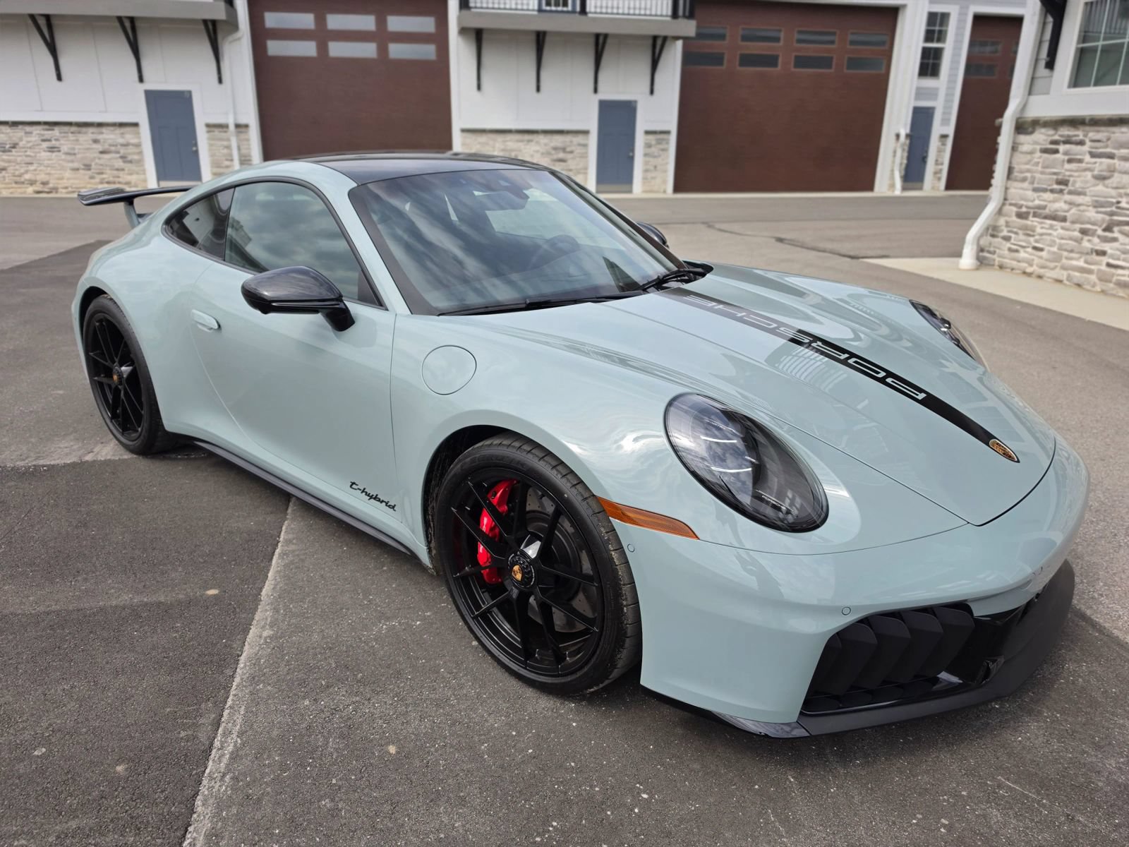 Used 2025 Porsche 911 Carrera 4 GTS AWD/4WD image 94