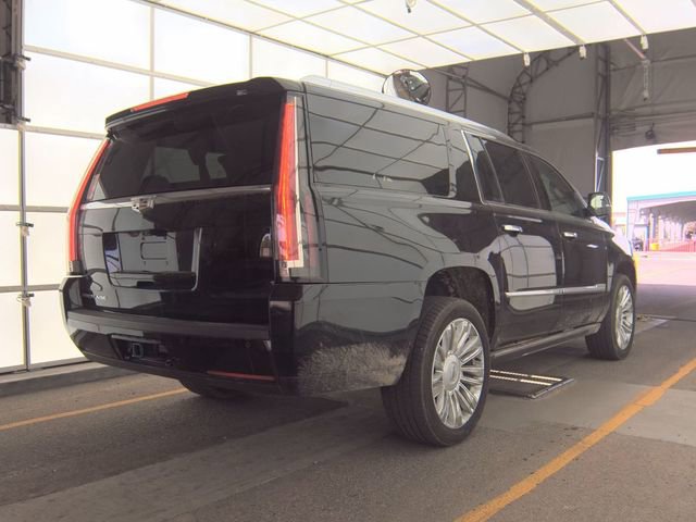 Used 2020 Cadillac Escalade ESV Platinum AWD/4WD image 4