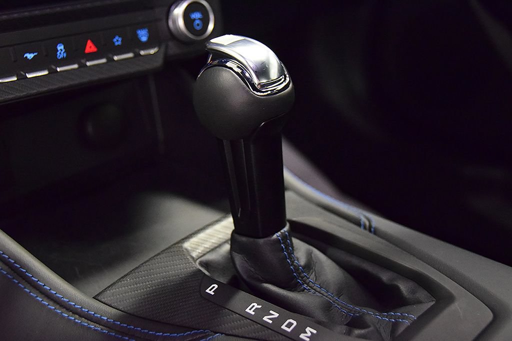 Used 2025 Ford Mustang Dark Horse RWD image 28