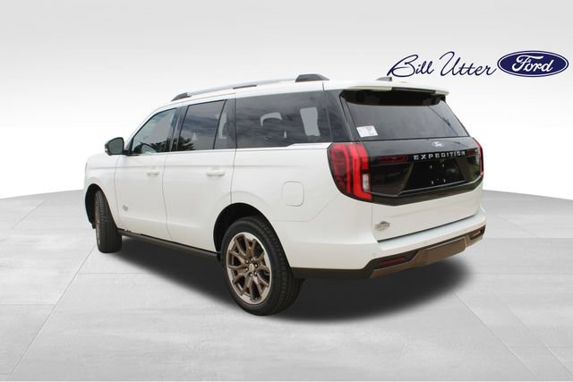 New 2027 Ford Expedition King Ranch RWD image 4