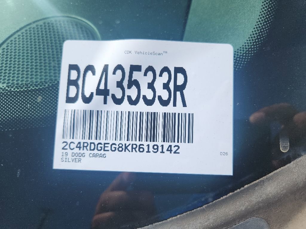 Used 2019 Dodge Grand Caravan GT FWD image 4