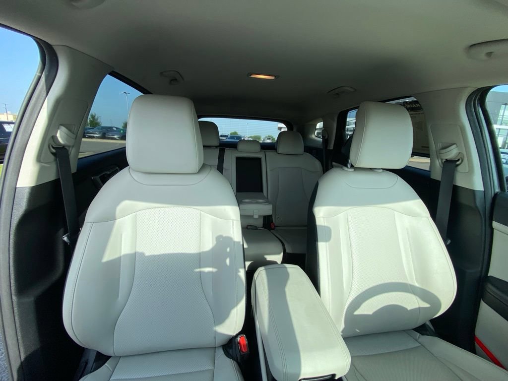 Certified 2024 Kia Sportage EX FWD image 30