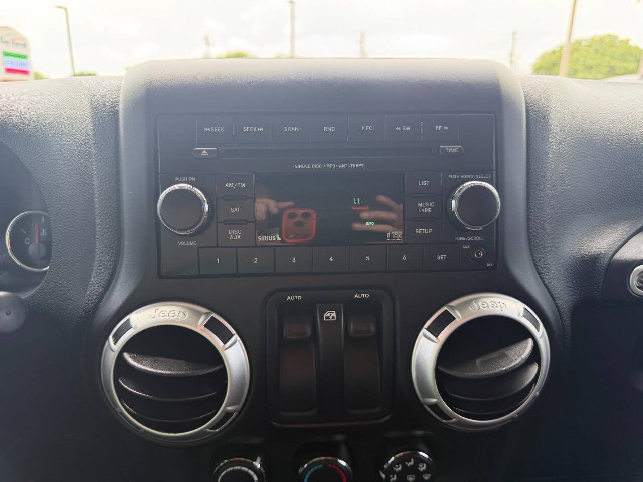 Used 2012 Jeep Wrangler Sahara AWD/4WD image 20