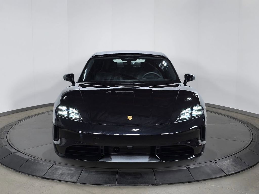 New 2026 Porsche Taycan image 10