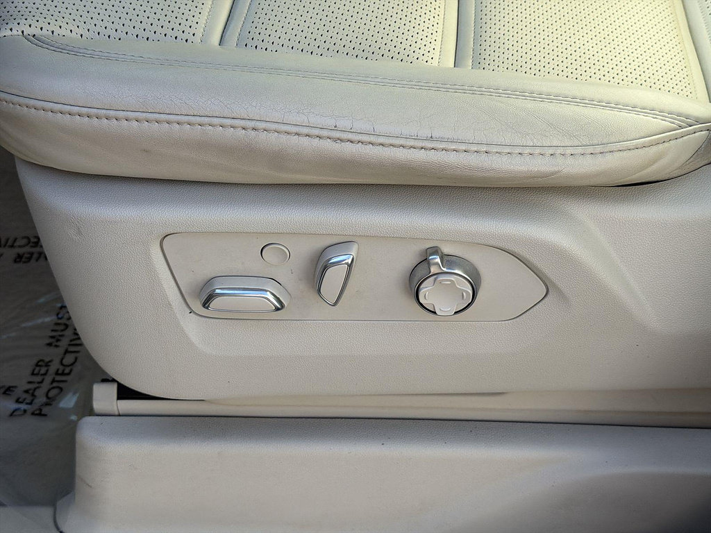 Used 2023 Cadillac Escalade Sport Platinum AWD/4WD image 34