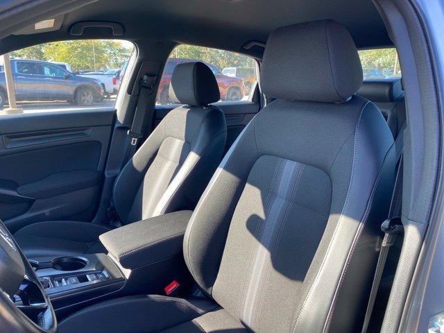 Used 2025 Honda Civic Sport image 2
