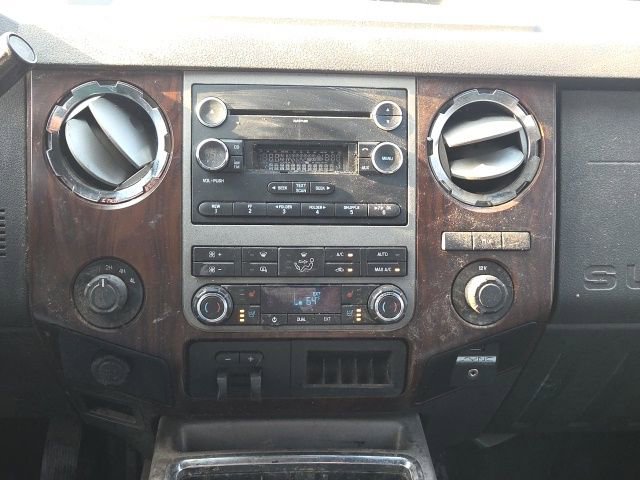 Used 2011 Ford F350 Lariat w/ Lariat Interior Pkg image 25