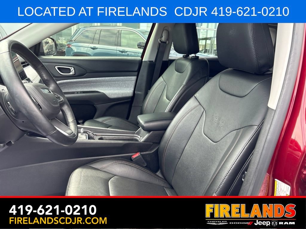 Used 2022 Jeep Compass Latitude AWD/4WD image 13