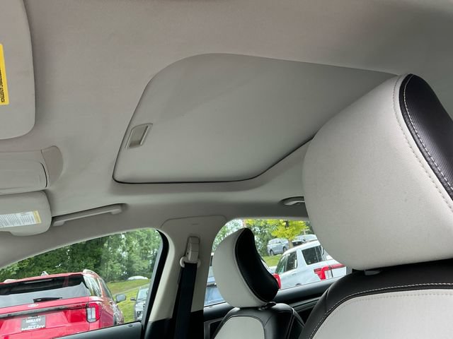Certified 2019 Ford Fusion SE w/ Equipment Group 151A FWD image 24