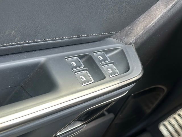 Used 2022 Rivian R1T Adventure AWD/4WD image 17