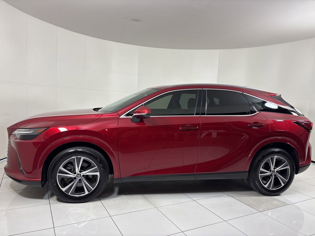 Used 2024 Lexus RX 350 Premium image 2