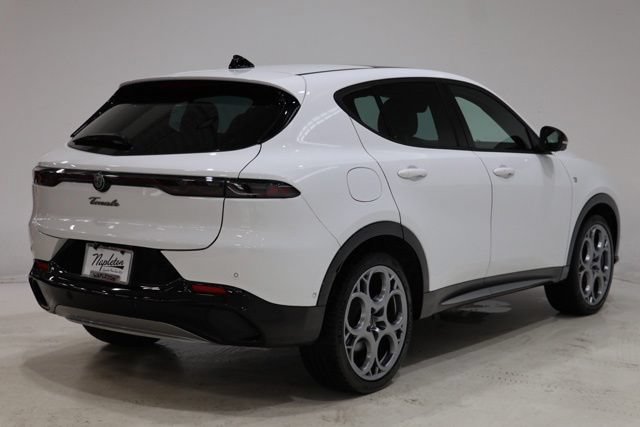 Used 2024 Alfa Romeo Tonale Ti AWD/4WD image 7