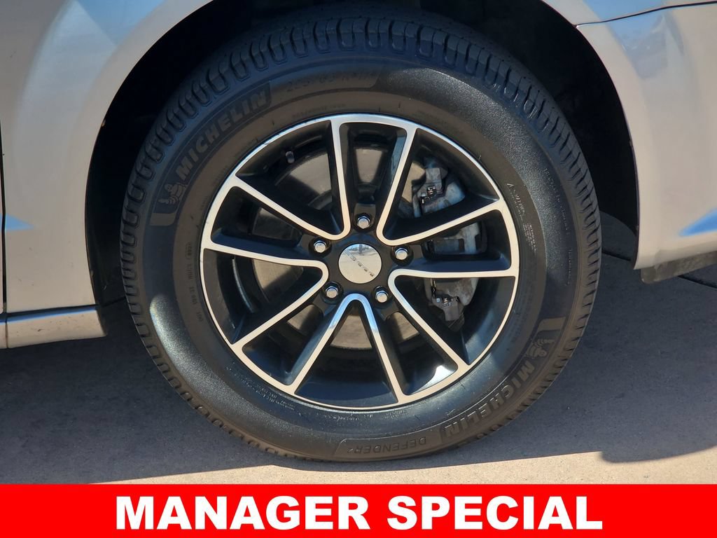 Used 2019 Dodge Grand Caravan GT FWD image 39