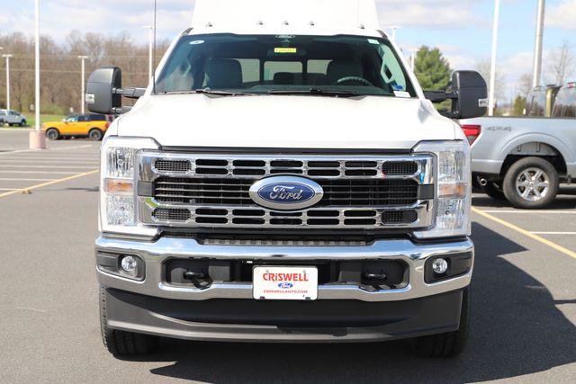 New 2026 Ford F350 XL w/ XL Chrome Package image 7