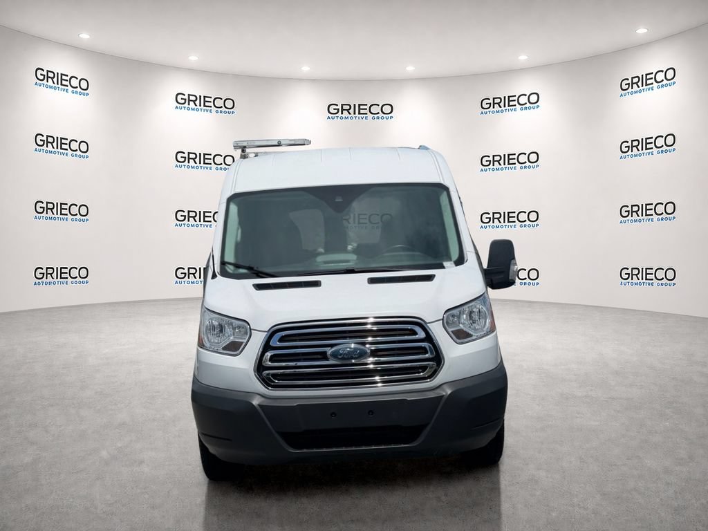 Used 2018 Ford Transit 150 XLT RWD image 2