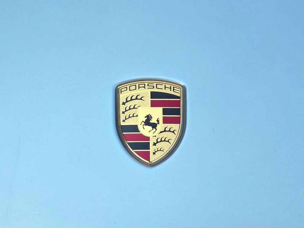 Certified 2019 Porsche Macan S AWD/4WD image 27