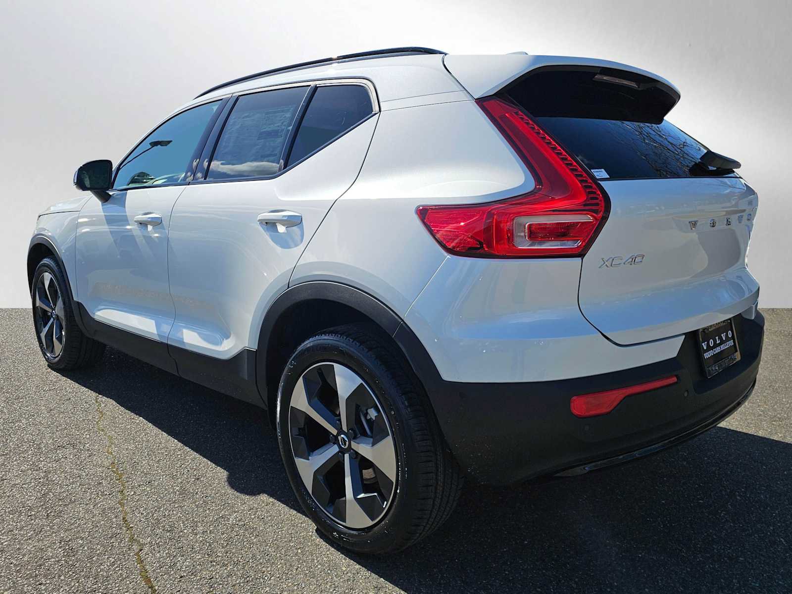 New 2026 Volvo XC40 B5 Plus w/ Protection Package Premier image 5