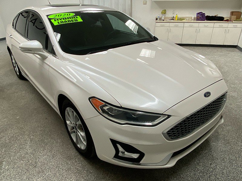 Used 2020 Ford Fusion Energi Titanium image 3