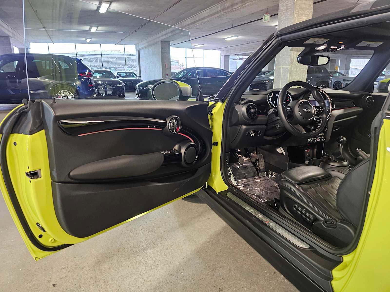 Used 2022 MINI Cooper S image 29