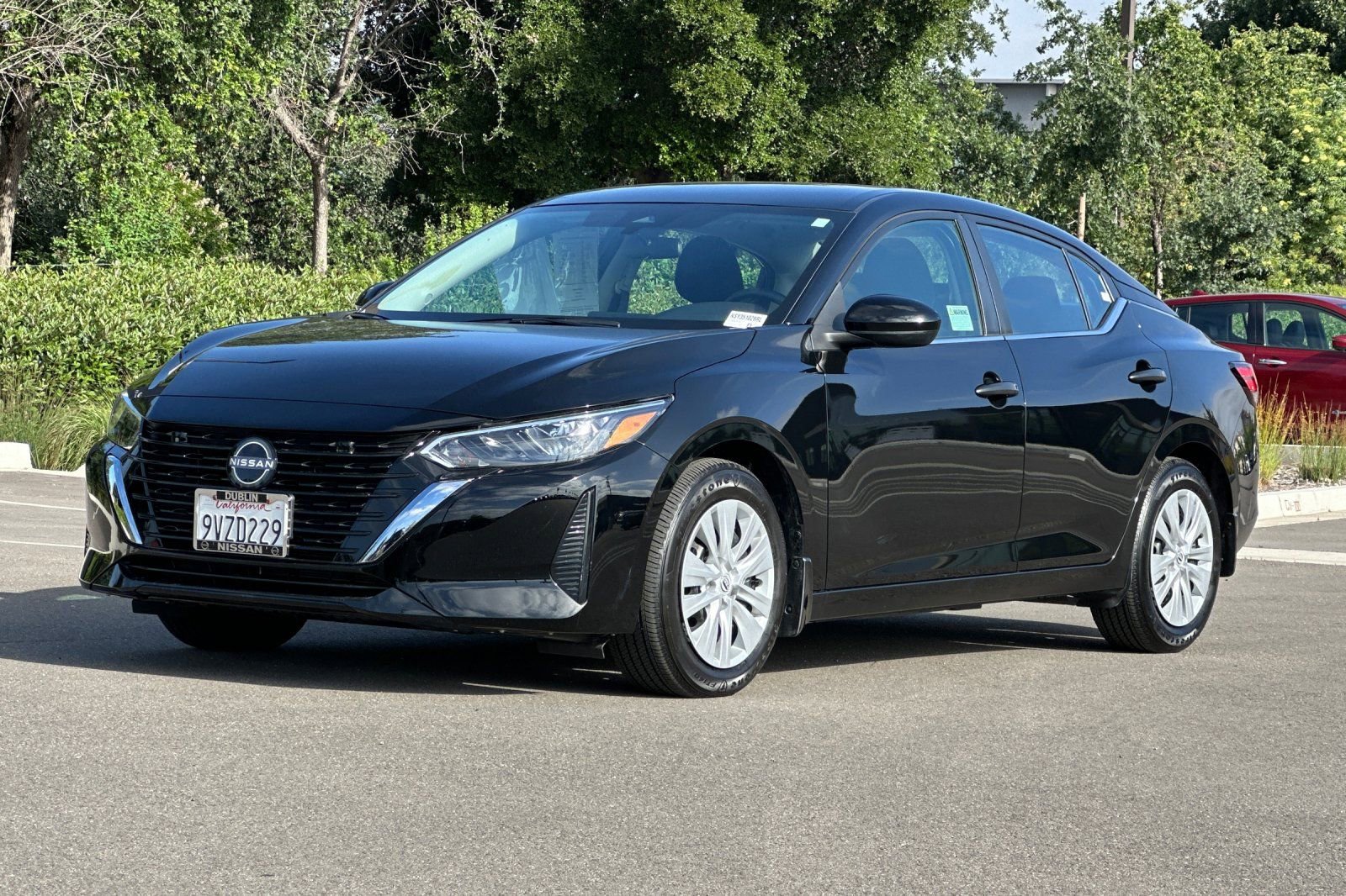 Certified 2025 Nissan Sentra S FWD image 8