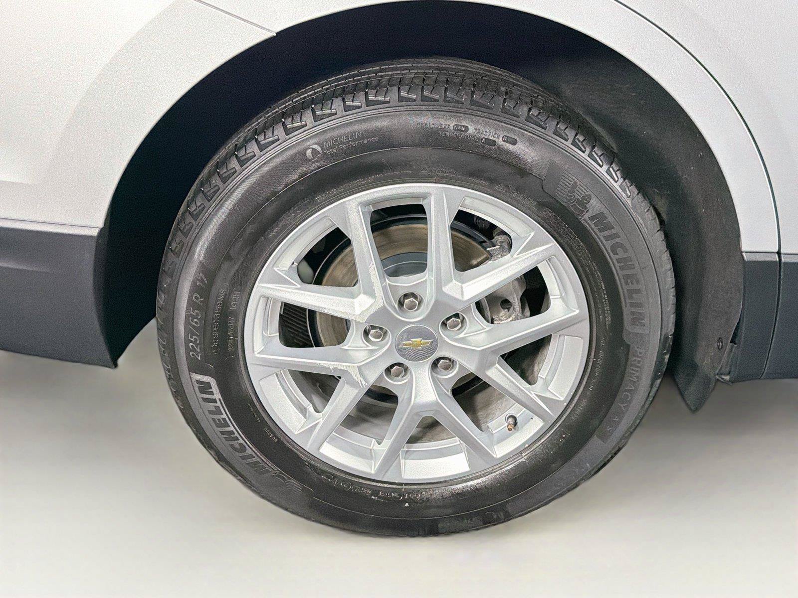 Used 2022 Chevrolet Equinox LT FWD image 33