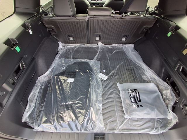 New 2026 Subaru Outback Limited image 12