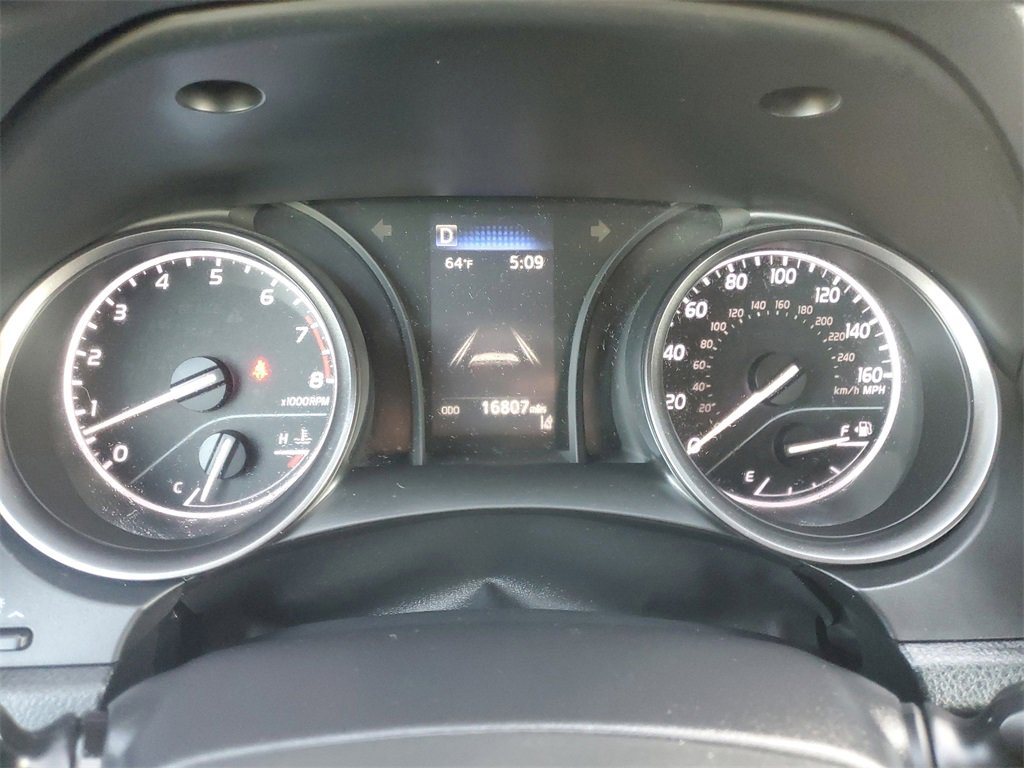 Certified 2021 Toyota Camry SE image 22