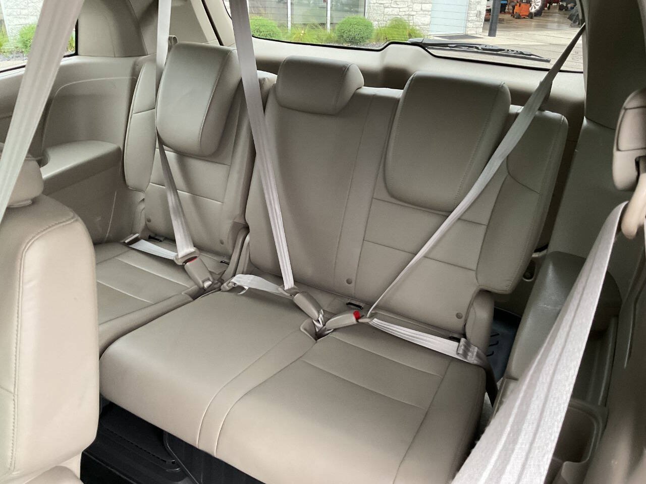Used 2012 Honda Odyssey EX-L image 32