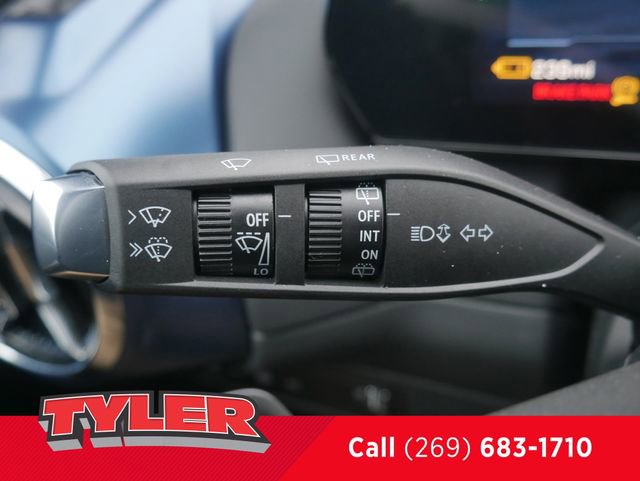 New 2026 Chevrolet Equinox EV LT w/ LPO, Blackout Package AWD/4WD image 25