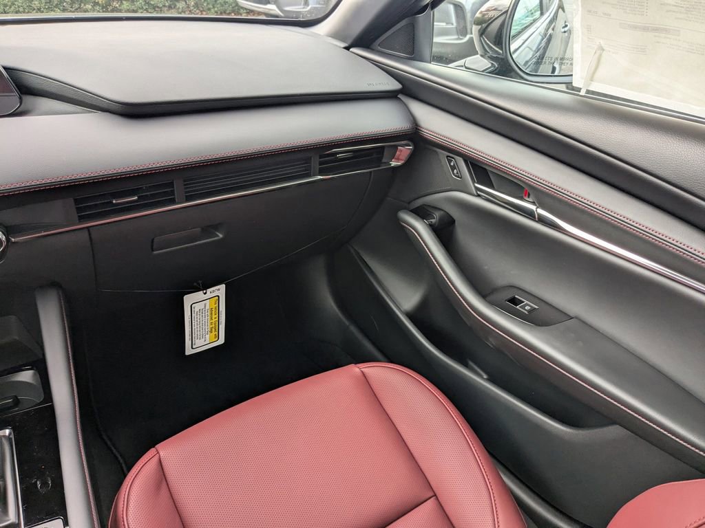 New 2026 MAZDA MAZDA3 Carbon image 18
