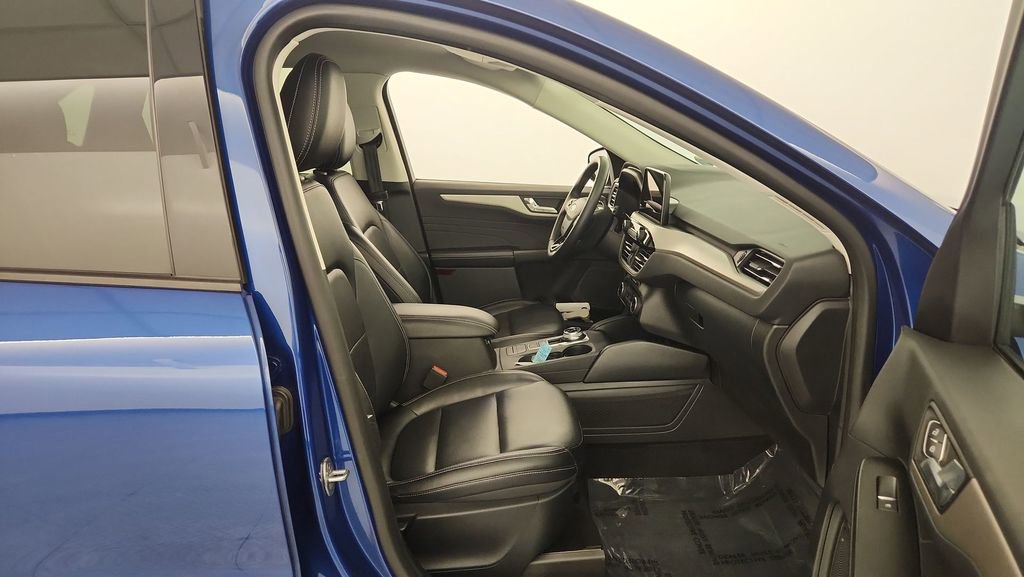 Used 2022 Ford Escape SEL AWD/4WD image 30