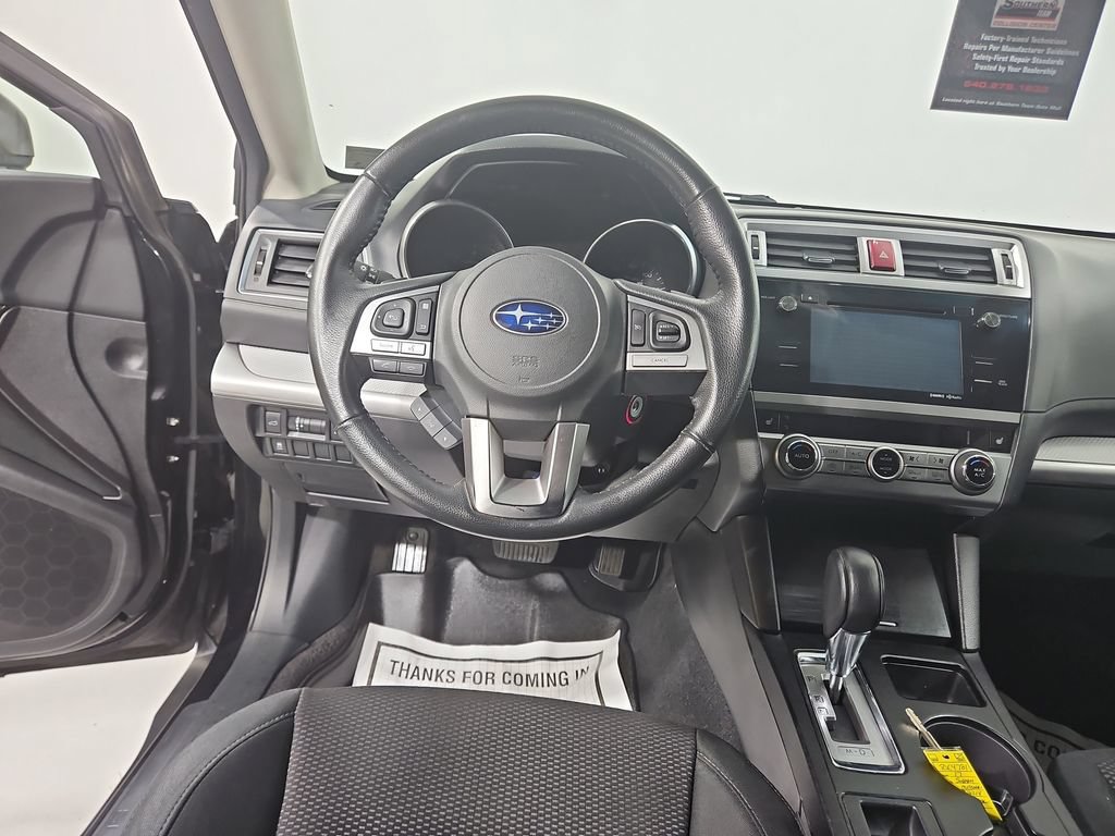 Used 2017 Subaru Outback 2.5i Premium AWD/4WD image 14