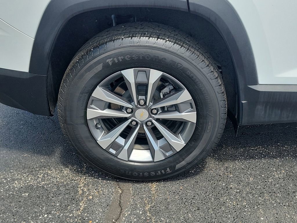 Used 2025 Chevrolet Equinox LT FWD image 6
