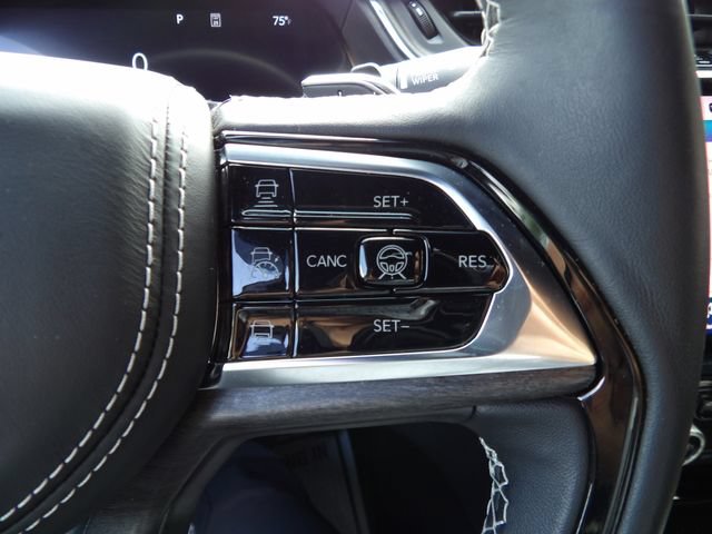 Used 2024 Jeep Grand Cherokee Overland w/ Adv Protech Group III AWD/4WD image 33