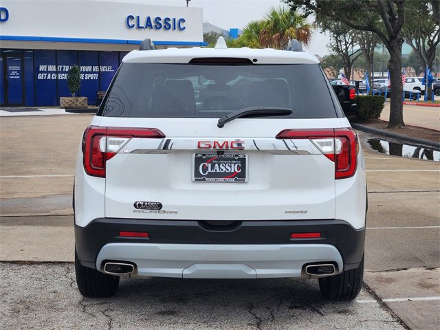 Used 2023 GMC Acadia SLE w/ Driver Convenience Package image 6