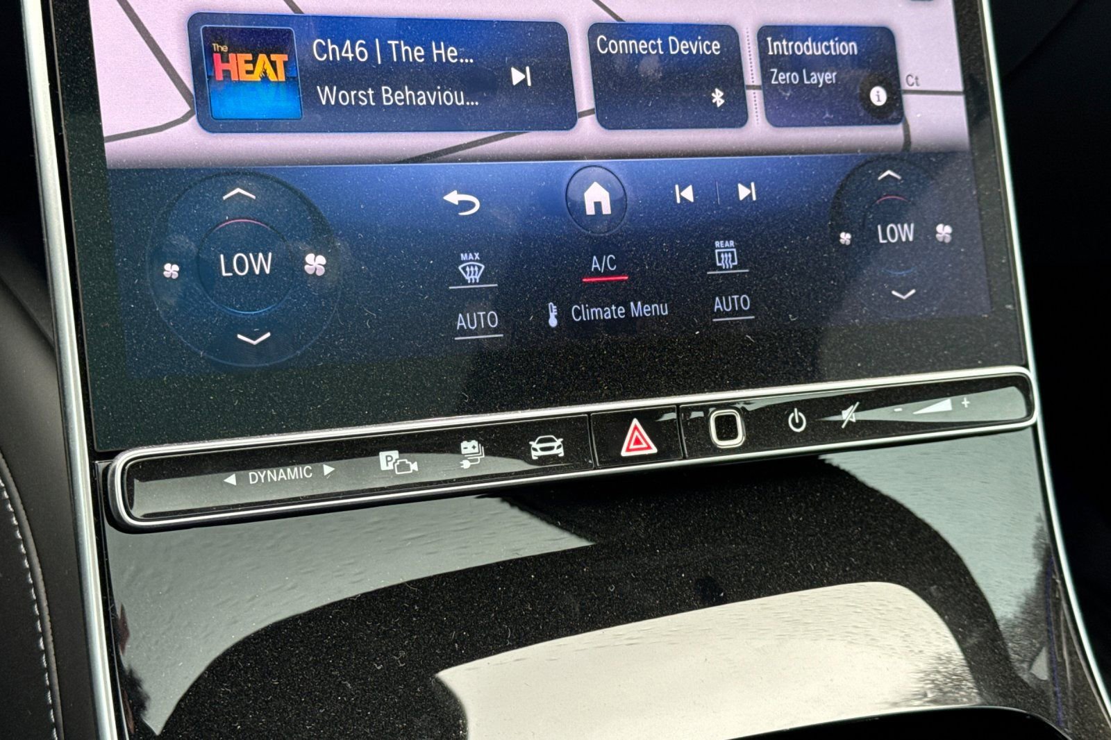 Used 2024 Mercedes-Benz S 580e 4MATIC Sedan image 25