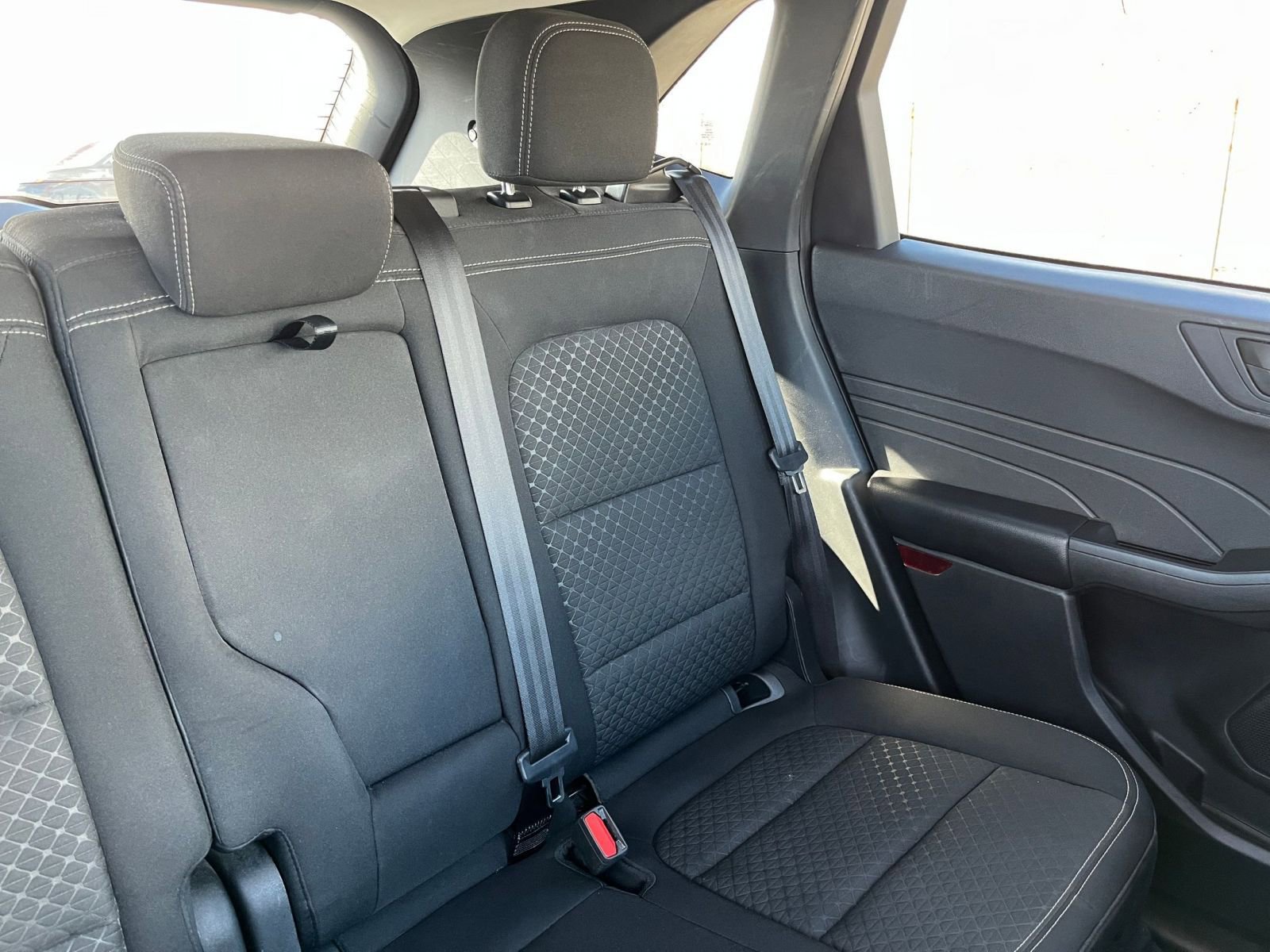 Used 2023 Ford Escape Active image 37